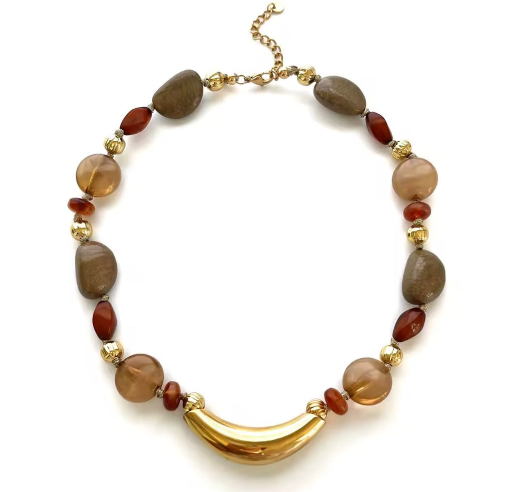 Agatha necklace