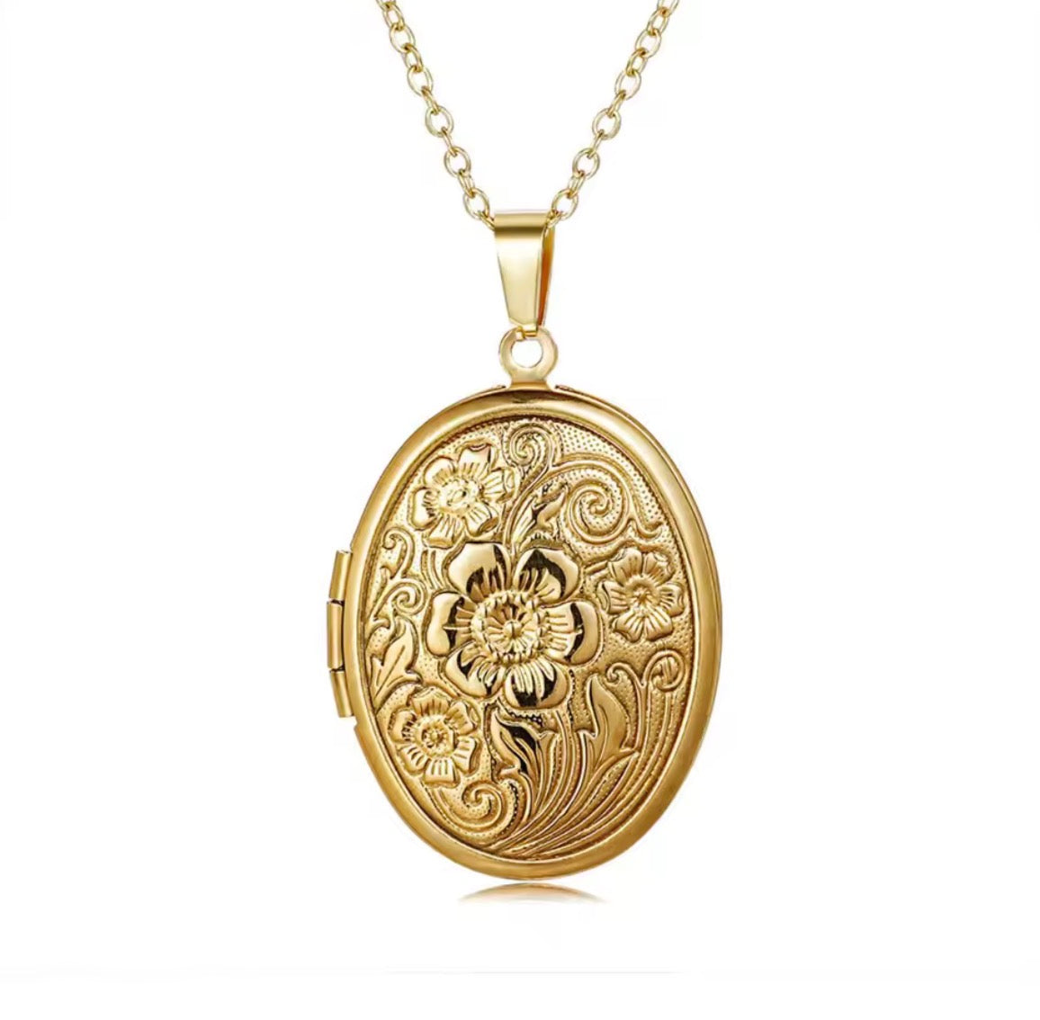 Reliquary necklace