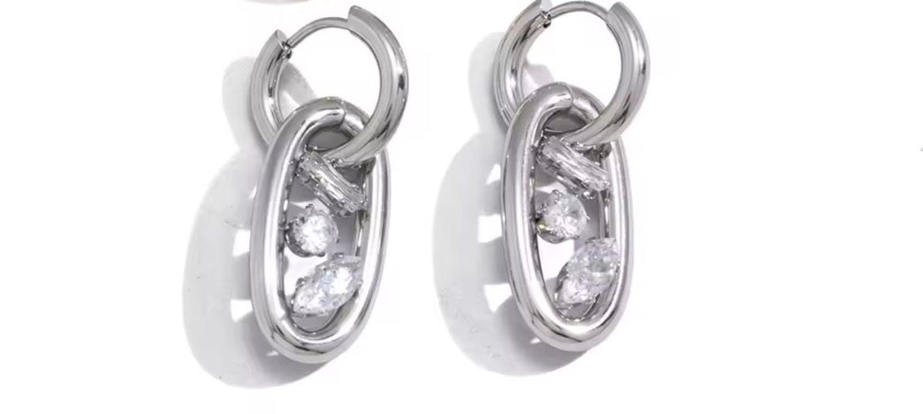 Vely Earrings