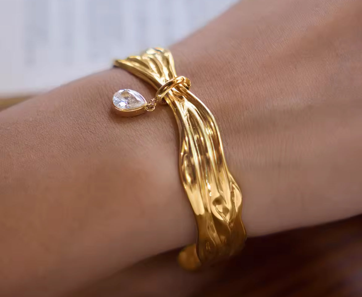 Mía Bracelet