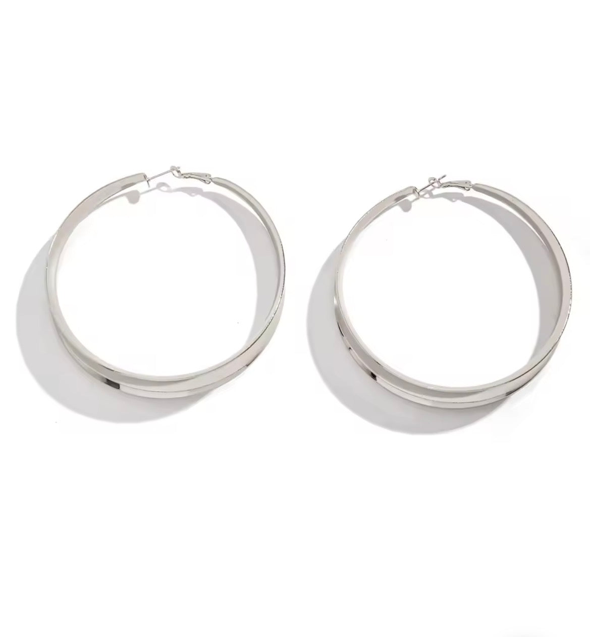 Daira earrings
