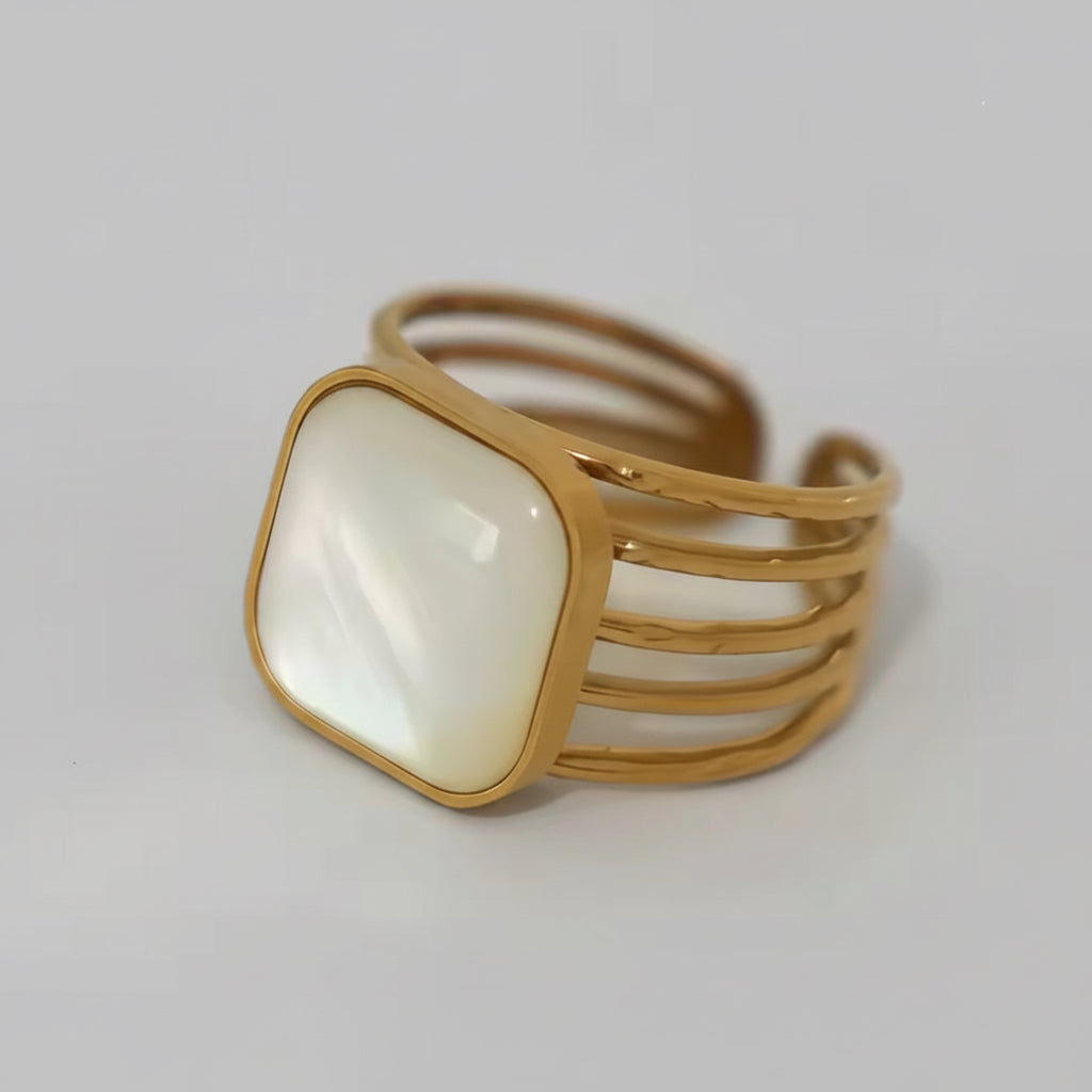 Aira Ring