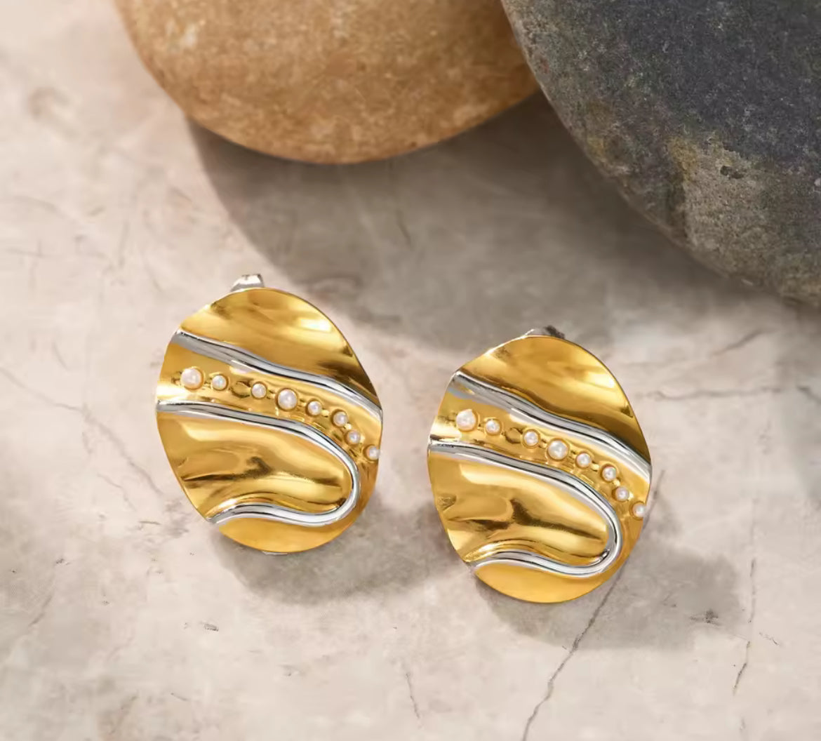 Alya earrings