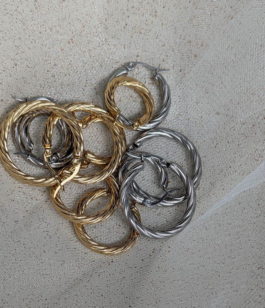 Twist hoops