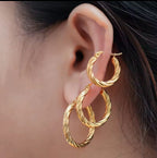 Twist hoops