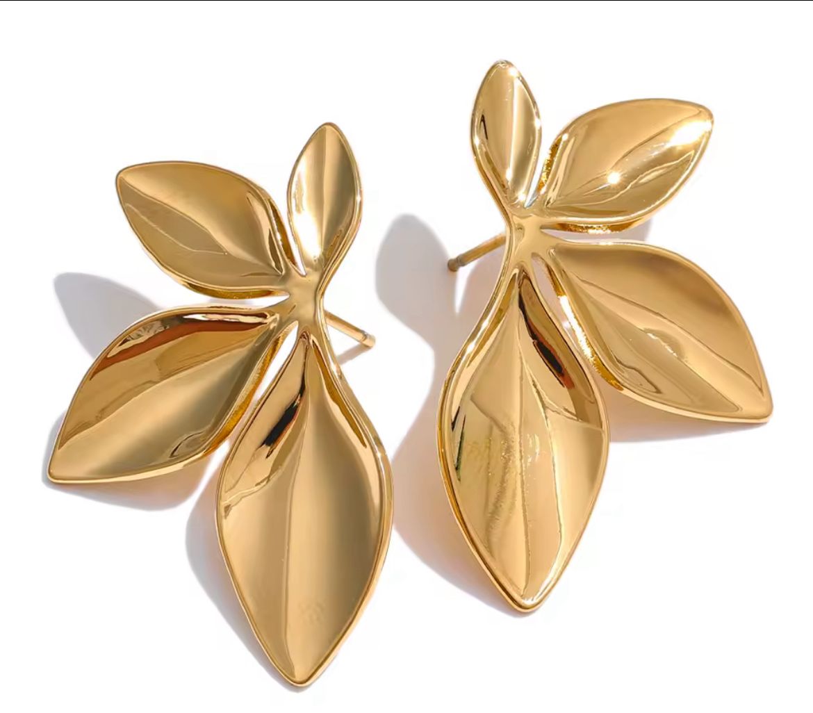 Lara earrings