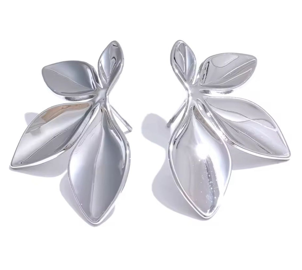 Lara earrings