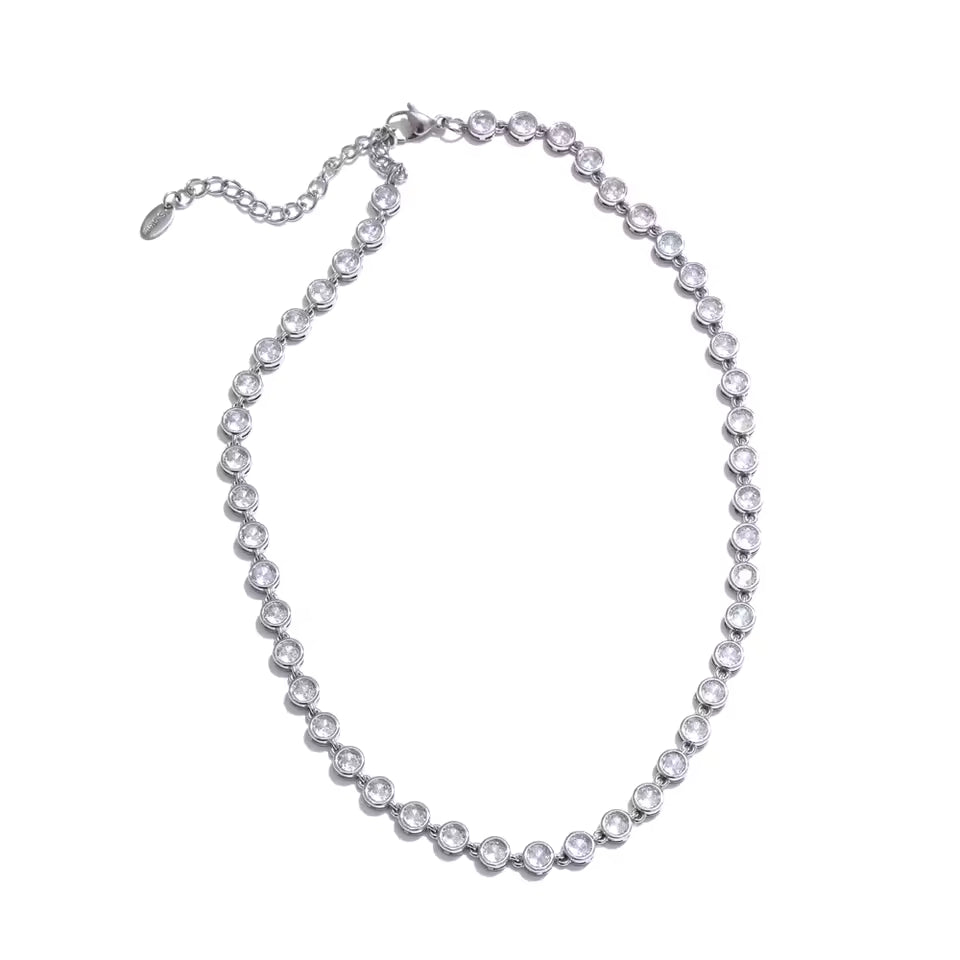 SYRA Necklace