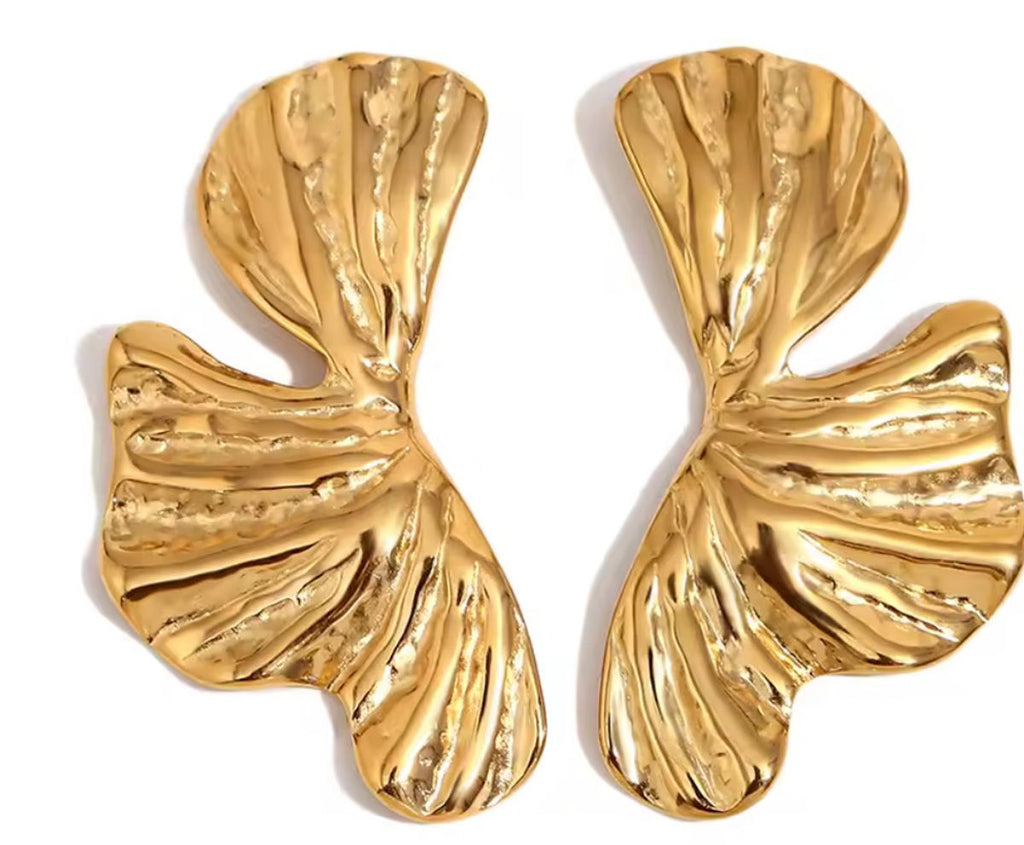 Pia earrings